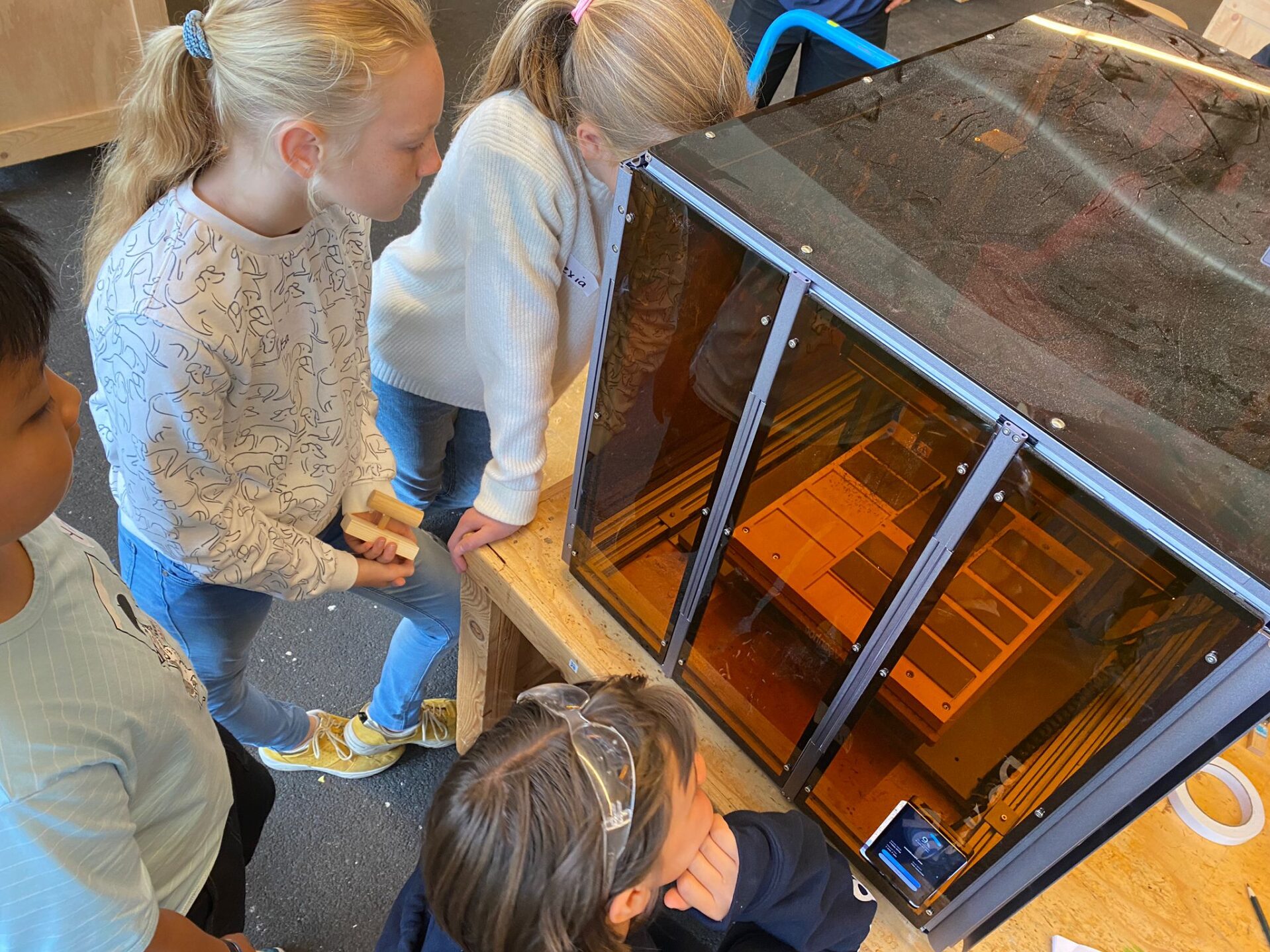 Cover photo for Weekend van de Wetenschap 2024- Workshop Stempels maken by De Ontdekfabriek