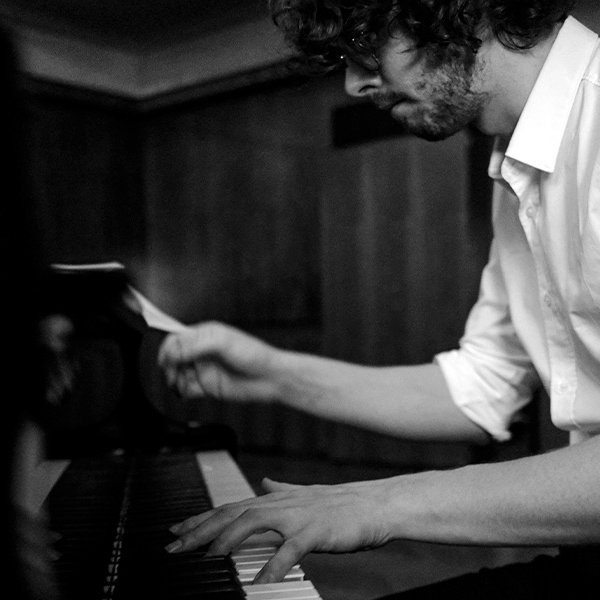 Cover photo for Valère Burnon - KEW2025 by Piano's Maene