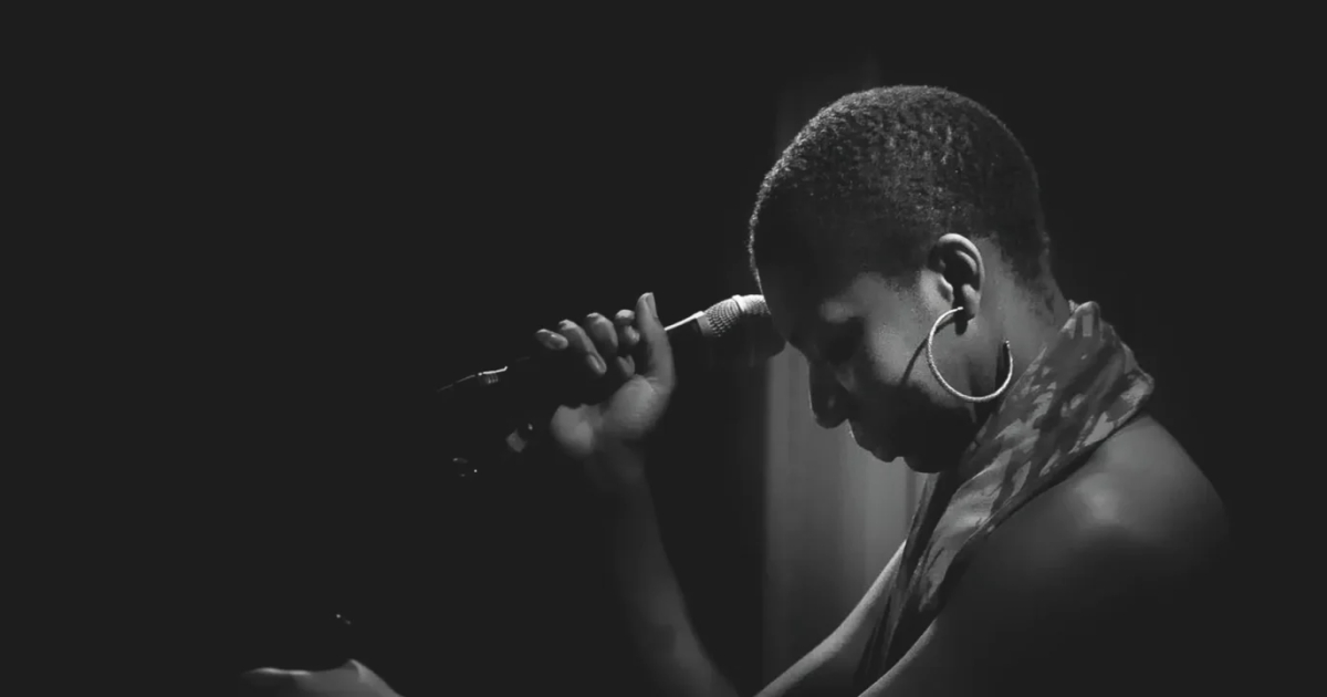 Cover photo for Theater: Maame Joses – zingt Nina Simone “Mijn huid is zwart” by Theater Kaleidoskoop