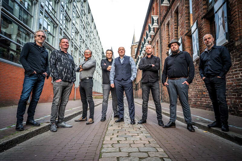 Cover photo for Tribute De Dijk - Bloedend Hart by Theater de Hege Fonnen Lemmer