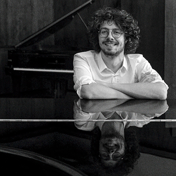 Cover photo for Valère Burnon - KEW2025 by Piano's Maene