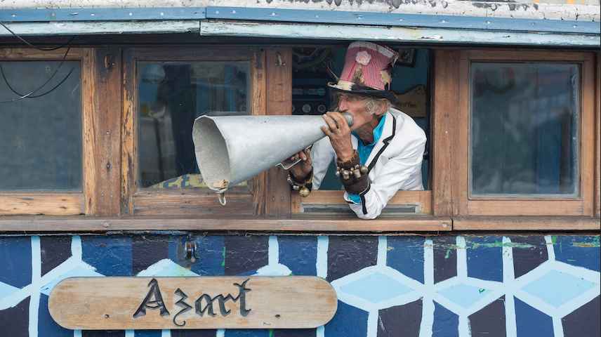 Cover photo for AZART COME MAKE ART (film) by Ruigoord