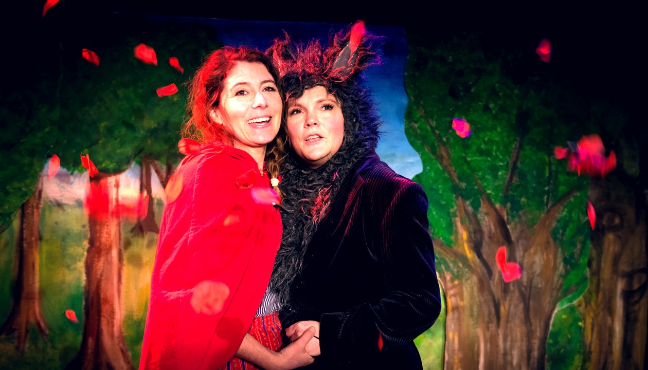 Cover photo for Roodkapje - kindervoorstelling 3+ by Stichting Zuidervermaning