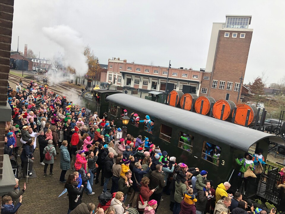 Cover photo for Sint & Stoom by Museum Buurtspoorweg