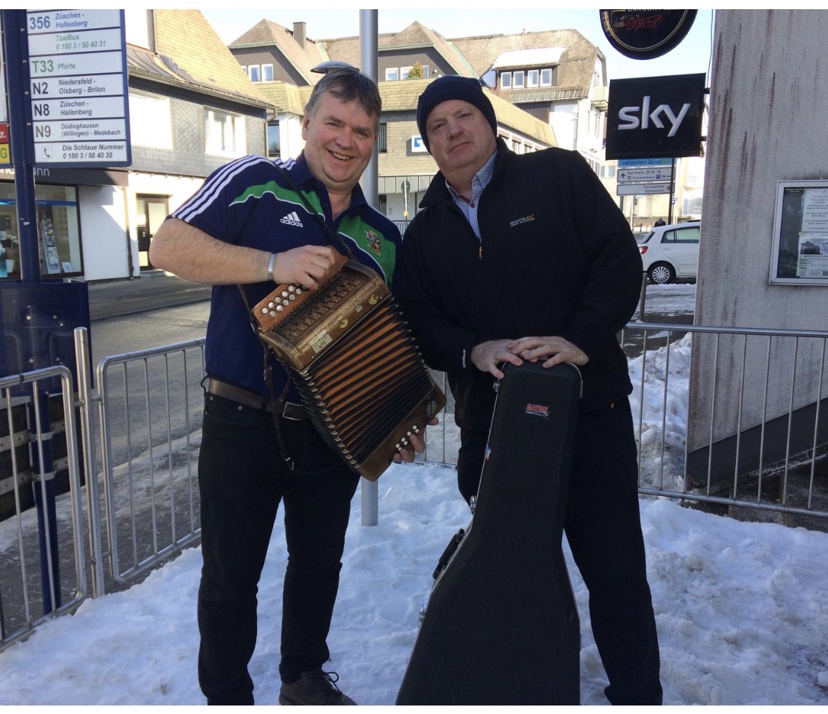 Cover photo for Tim O’Riordan, Jimmy Morisson en de Cailini Dancers, Irish Folk music by It Podium IJlst