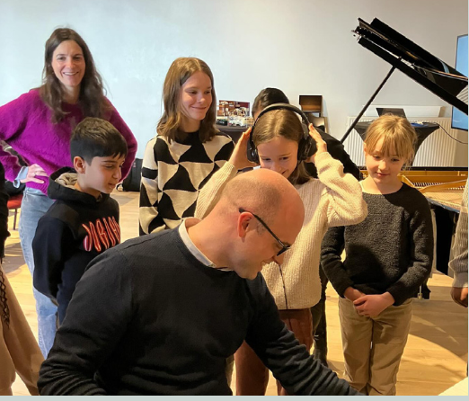 Cover photo for DEMOSESSIE – hoor en voel het verschil - 17 september Oud-Rekem by Piano's Maene