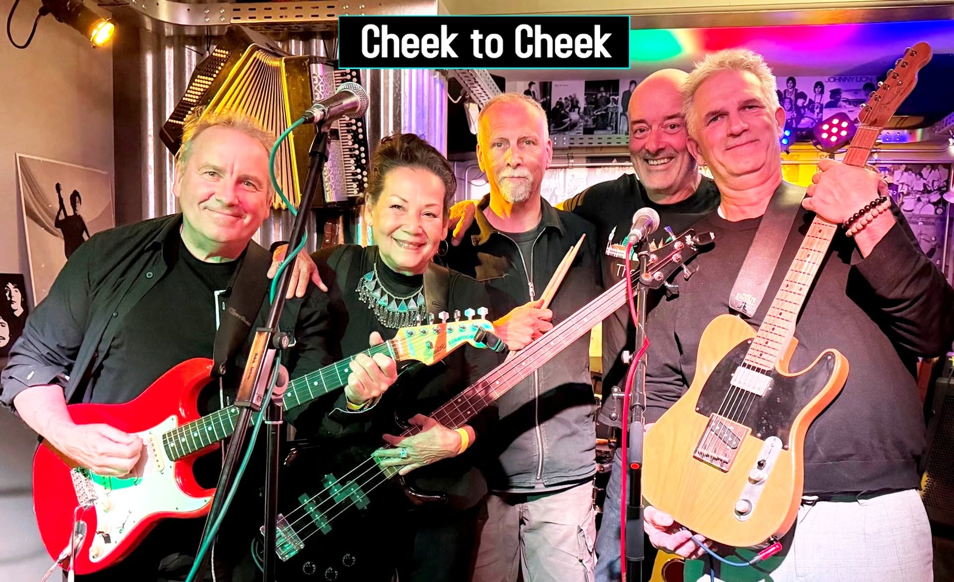 Cover photo for De Haagse coverband Cheek to Cheek speelt muziek om op te swingen. by Theater Villa Ockenburgh