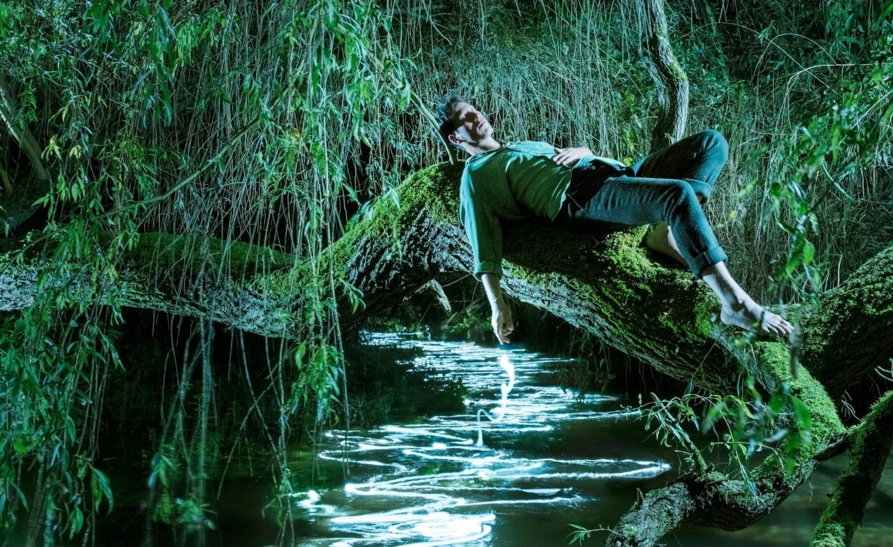 Cover photo for Sam Lee by Stichting Wormerveerse Vermaning