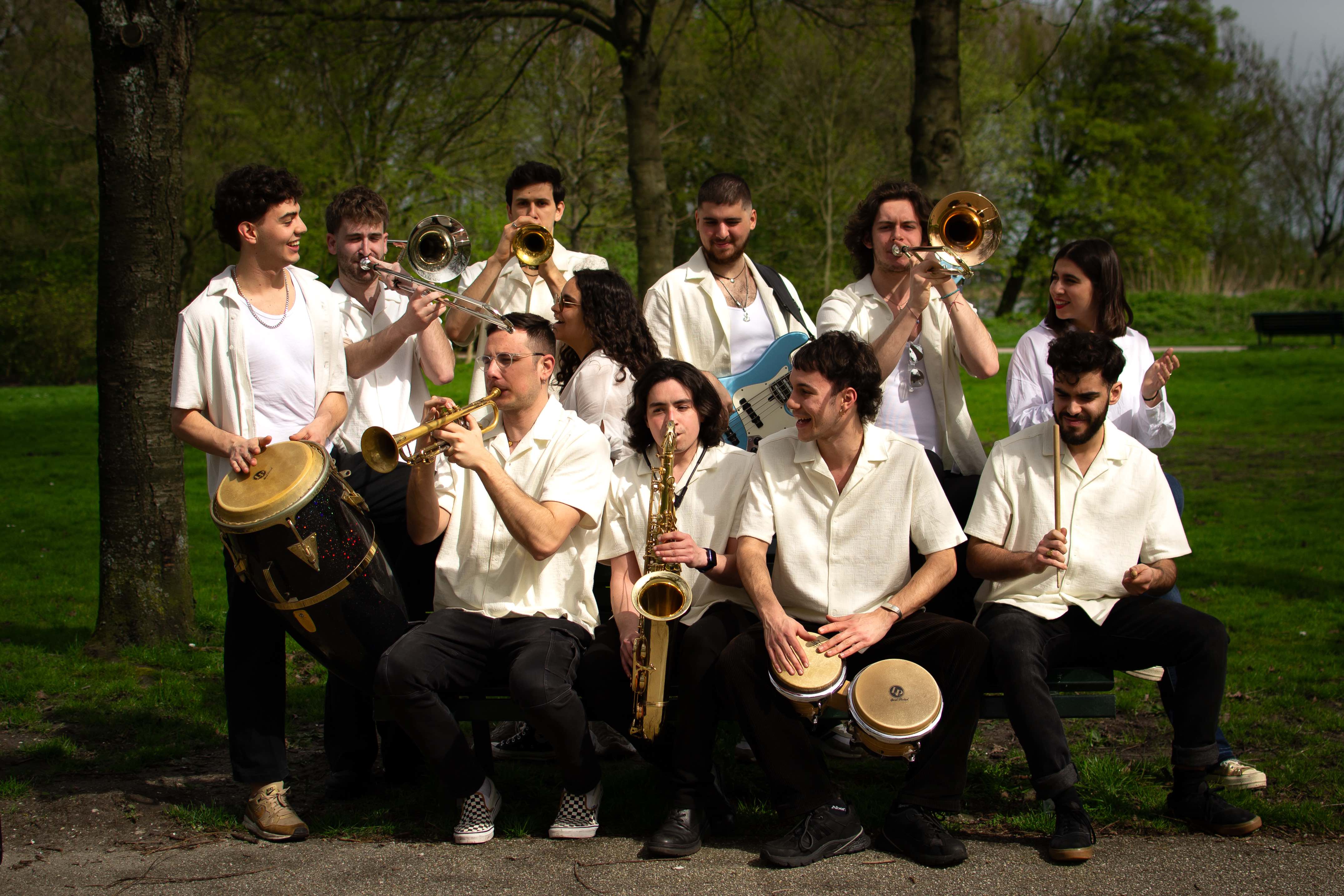 Cover photo for la mafia de la gozadera by Contra Amsterdam
