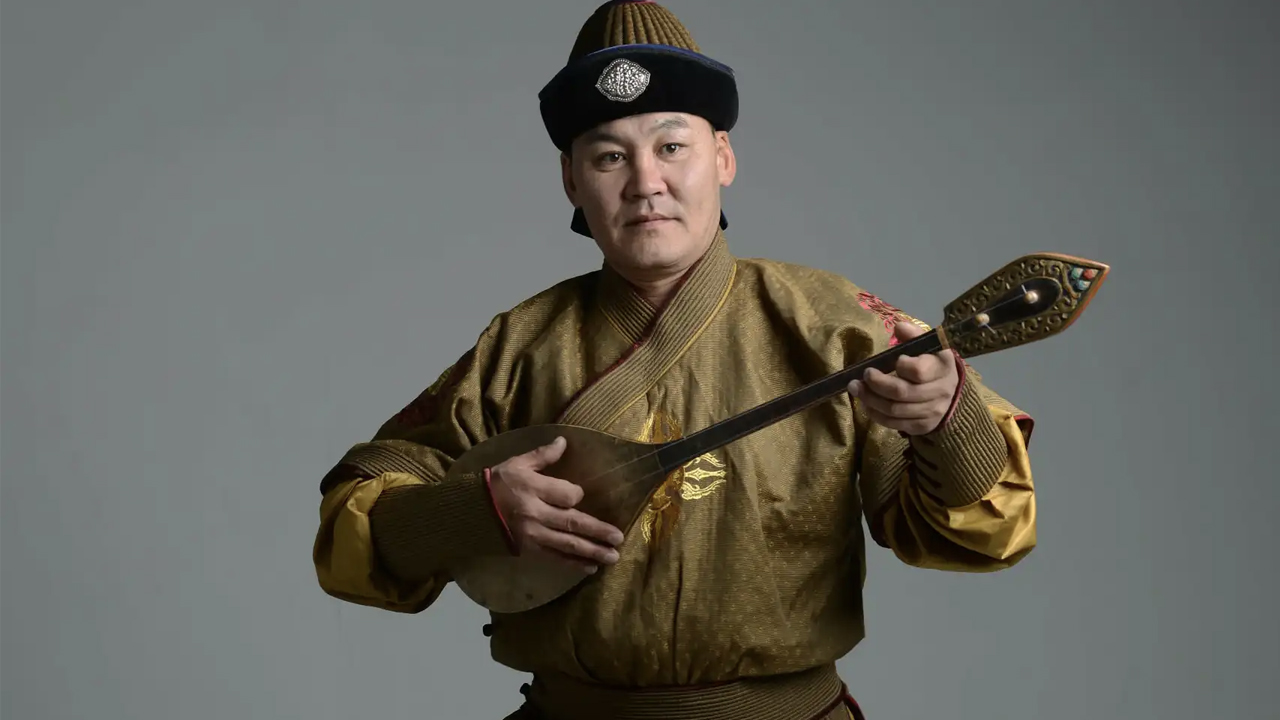 Cover photo for Mongolian Instrument Building Workshop by Altai