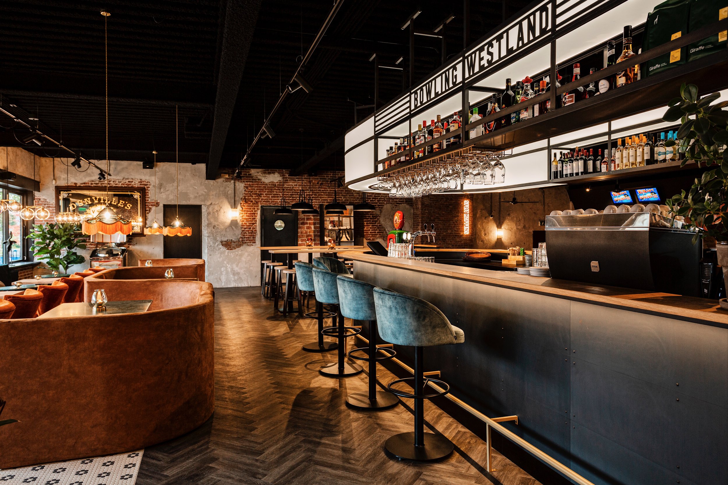 Cover photo for Singles Event Westland Bowlen & Borrelen by Love Worx